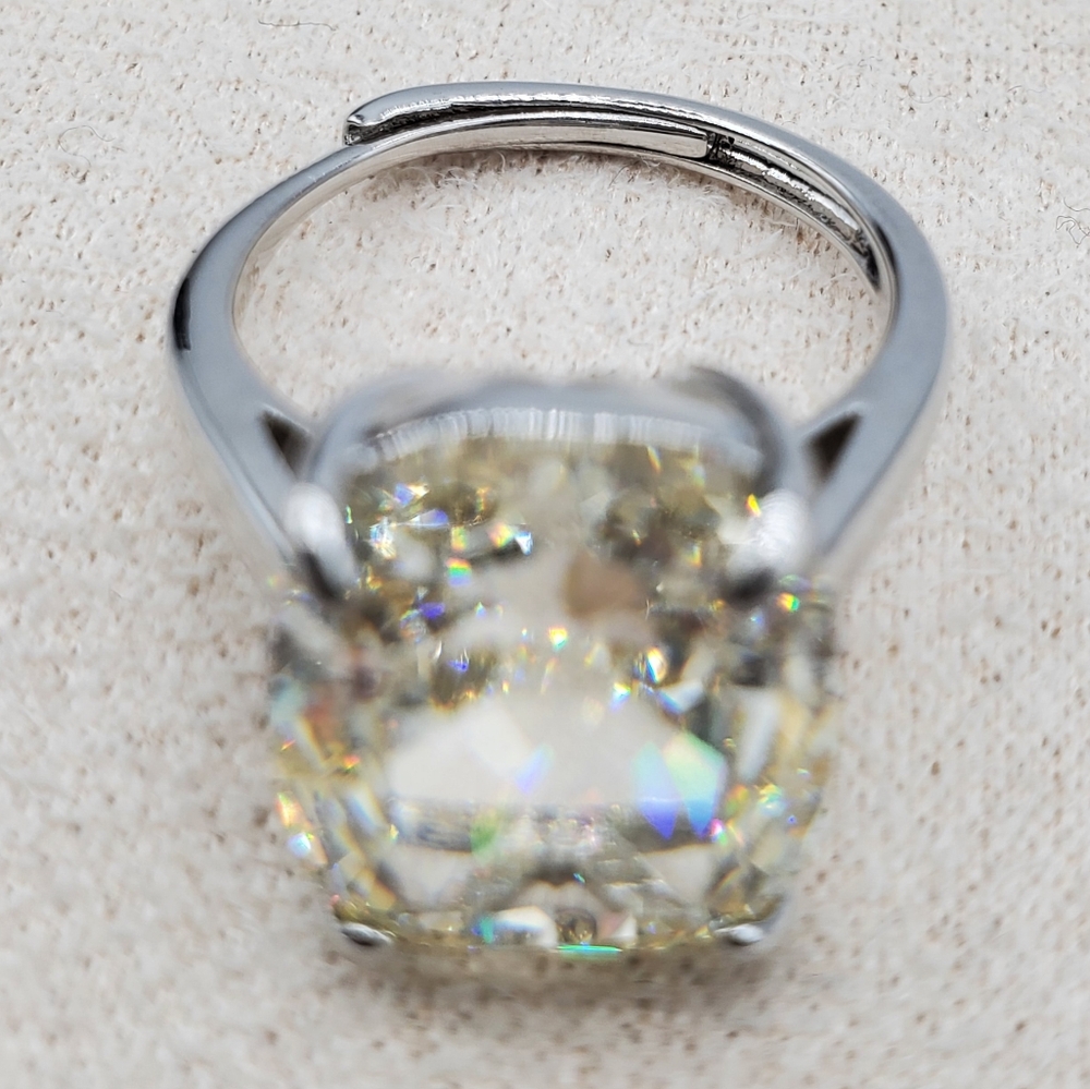 12CTW Assher Cut Radiant Ice Crushed High Carbon Lab Diamond Ring 925 Stamped - Picture 11 of 13